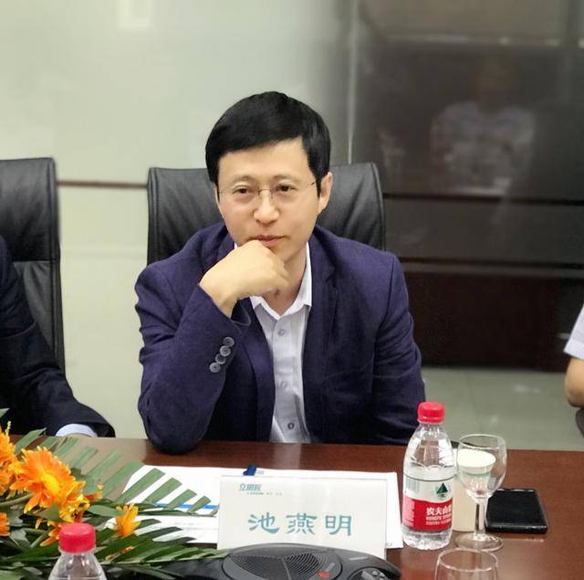 卖股民资料最多判多久(贩卖股民电话情节有多严重?) 卖股民资料最多判多久(贩卖股民电话情节有多严重?)